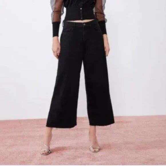 Zara Hi Rise Cropped Culotte Jean Unfinished Raw Hem Wide Leg Denim Washed Black - Picture 3 of 11